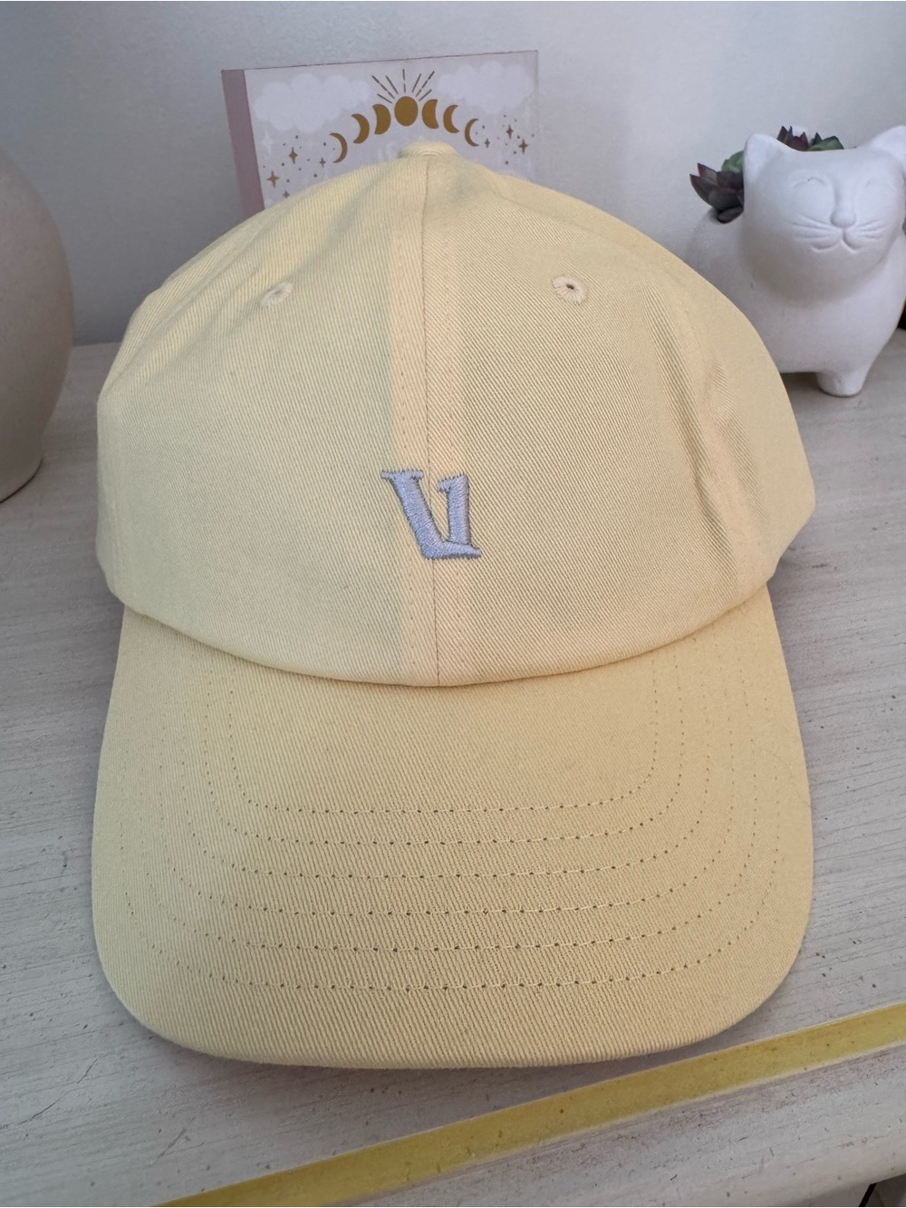 Vuori Dad Hat Baseball Cap with Embroidered Logo